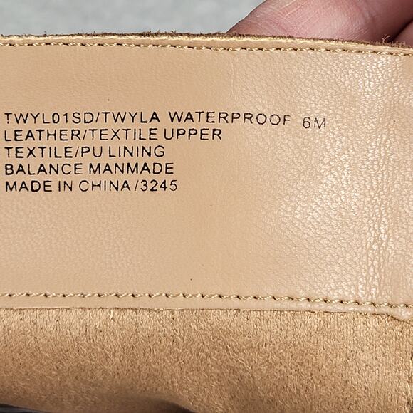 Blondo Tan Heeled Boots - Picture 7 of 7